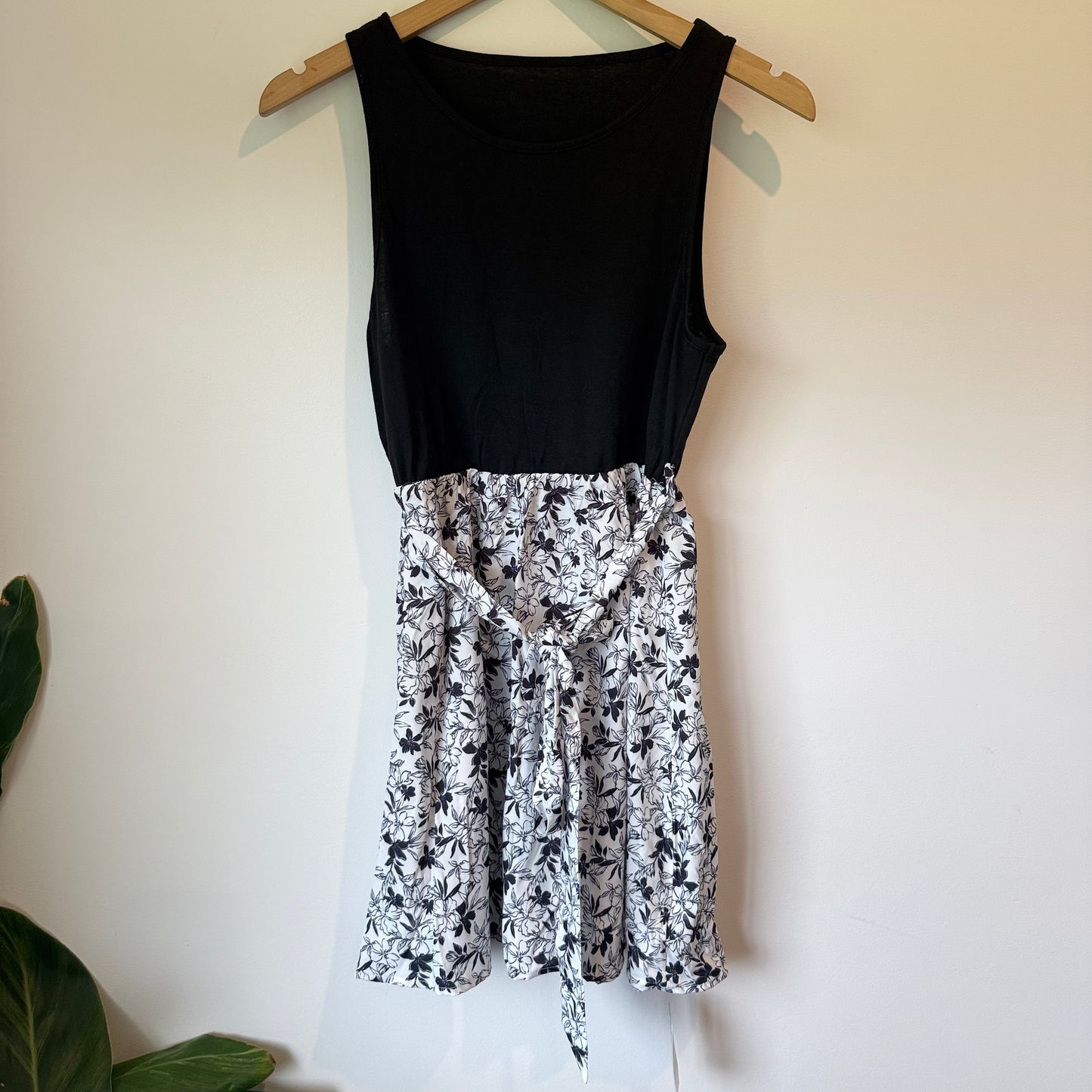 Cupshe Floral Print Belted A-Line Dress - Size M