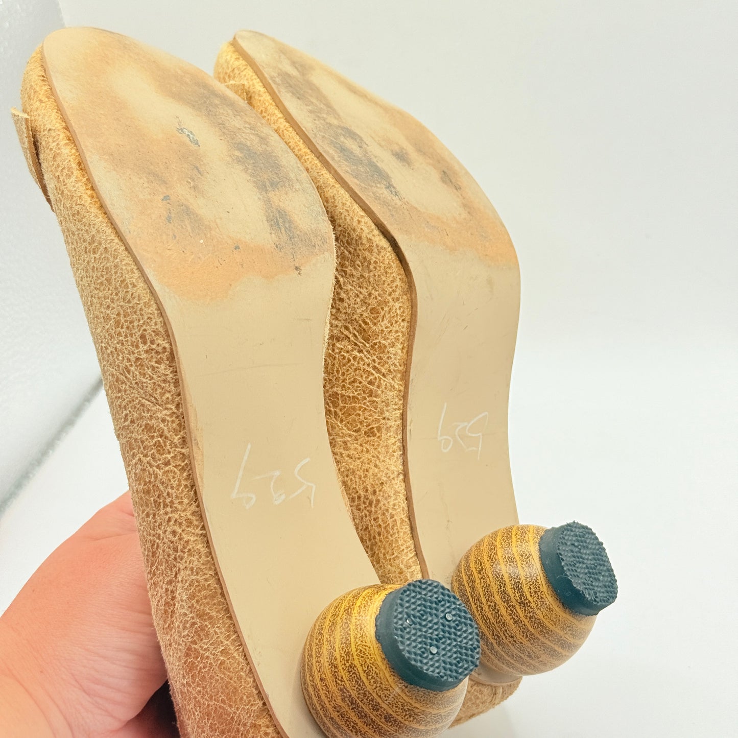 Des Sert Ruffled Leather Sculptural Heels - 24cm Sole