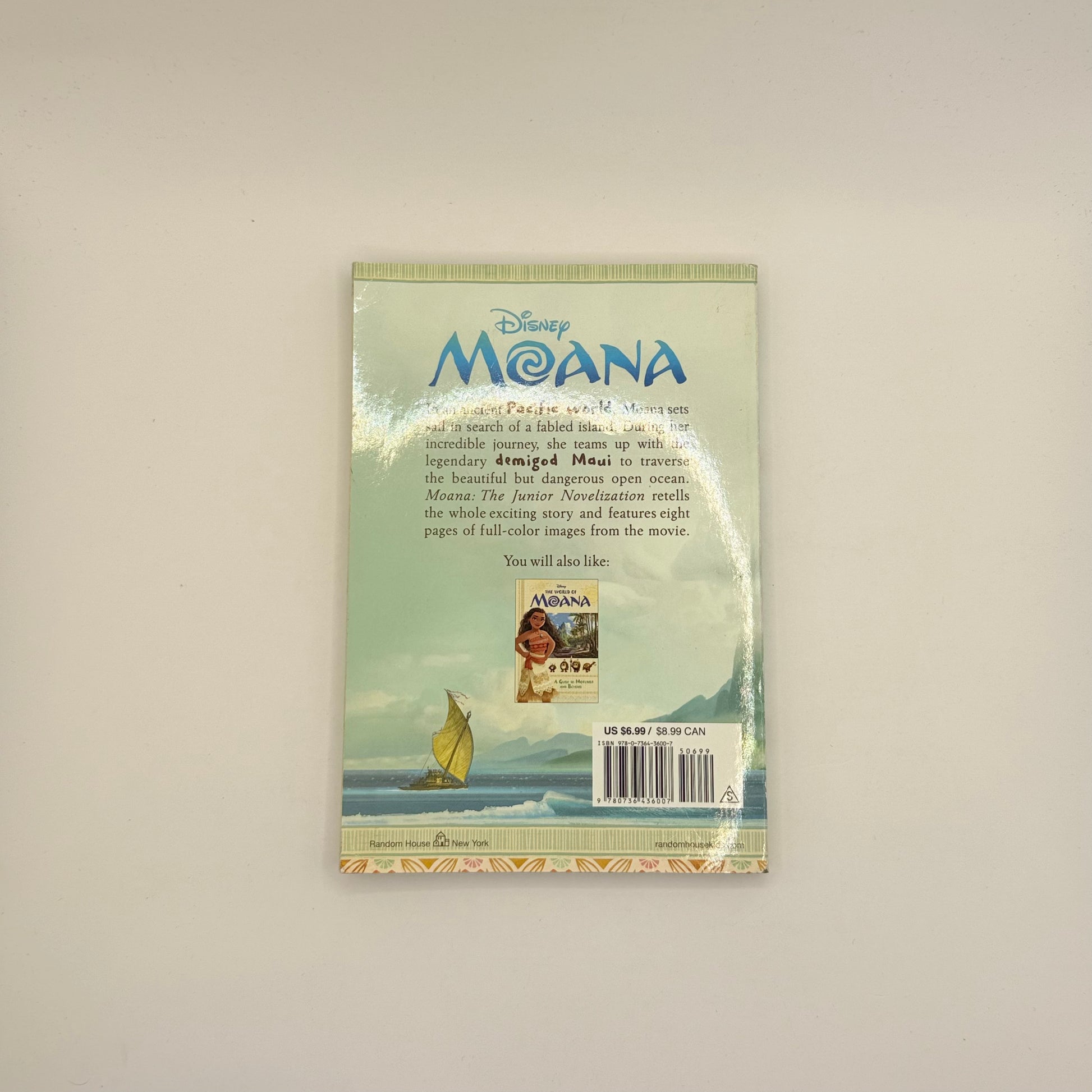 Disney moana the junior novelization by disney - print books printed media