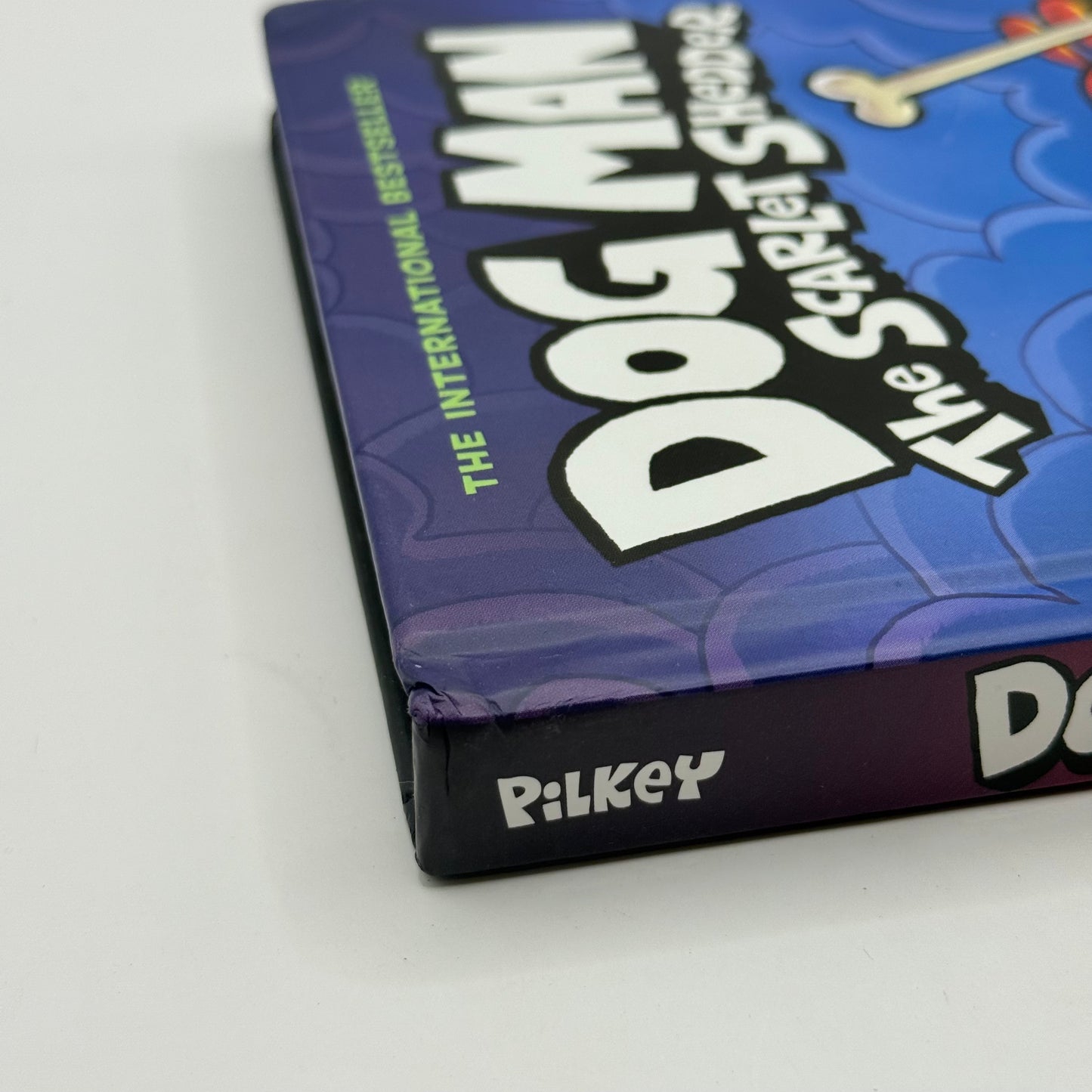 Dog Man The Scarlet Shedder by Dav Pilkey (1)