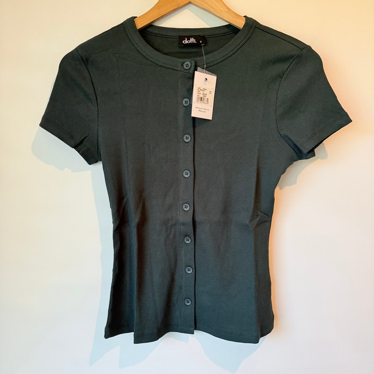 Dotti Ribbed Button-Front Top Emerald Green - Size S