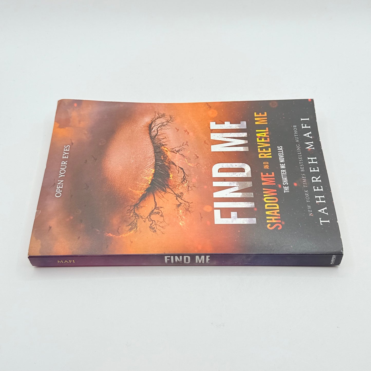 Find me: shadow me and reveal me (the shatter me novellas) by tahereh mafi - print books printed media