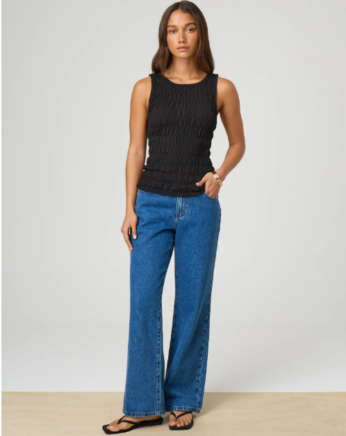Glassons suzy mid wash jean - size 8 - jeans bottom women’s apparel