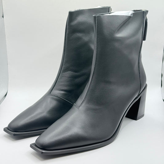 Hael & Jax FUEL Black Leather Square Toe Ankle Boots – Size 40
