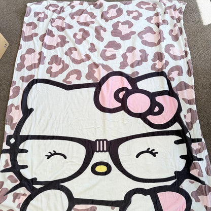 Hello Kitty Leopard Print Fleece Blanket (130cm x 150cm)
