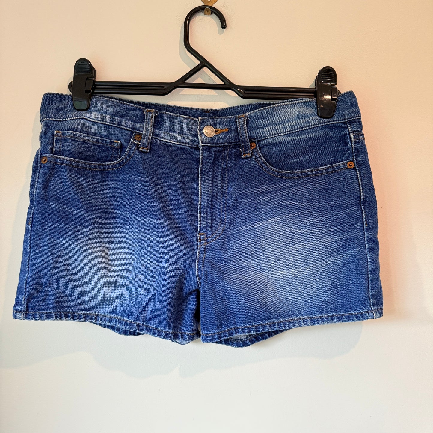 Uniqlo Size Waist 86cm Blue Denim Shorts