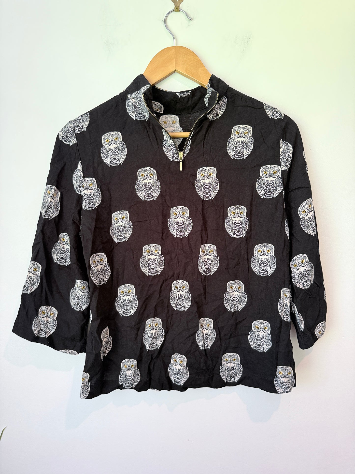 H & M Size 8 | U/Arm to U/Arm 46cm Owl Print Shirt