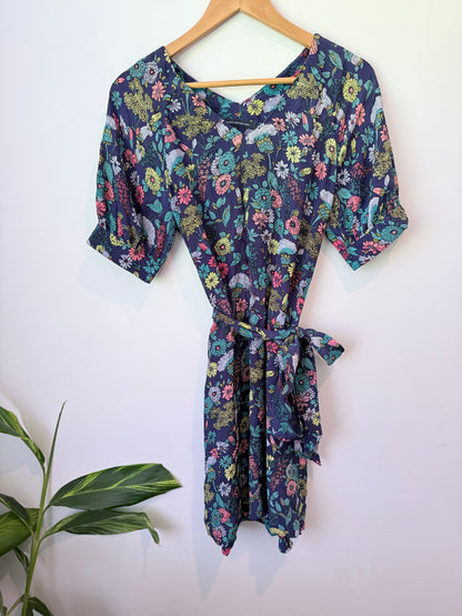 French Connection Size 8 100% Silk Floral Midi Dress