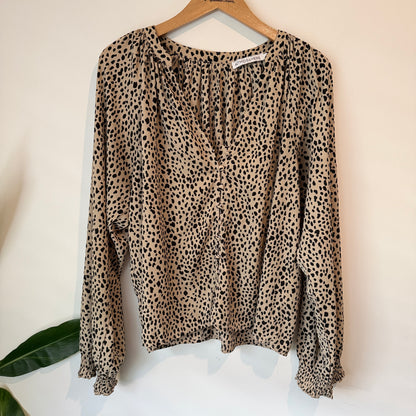 Atmos & Here Size 14 Puff Sleeve Button-Front Peasant Blouse