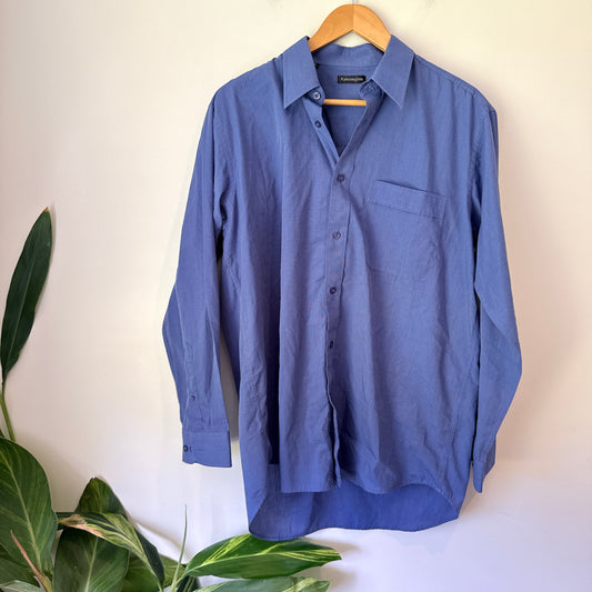 Kensington Size M Long-Sleeve Button-Up Dress Shirt