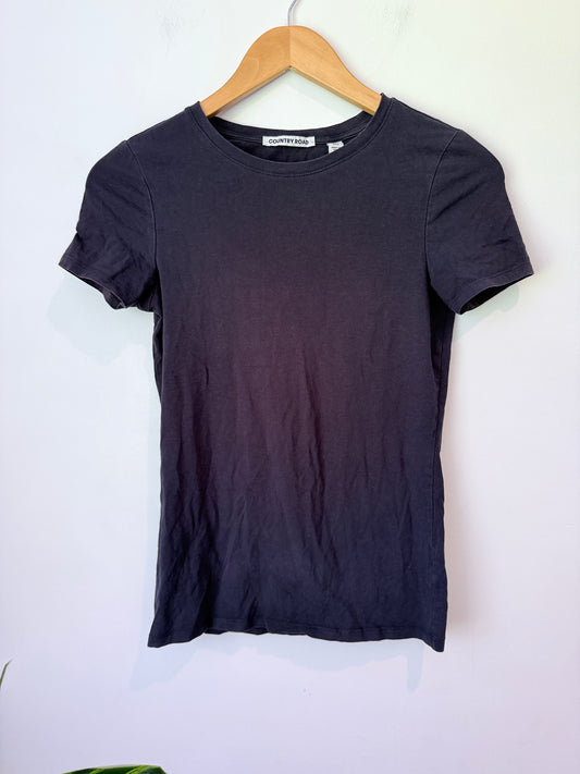 Country Road Size XXS Crewneck T-Shirt