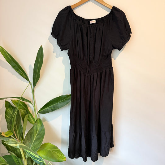 Esther Size U/Arm to U/Arm 40cm Puff-Sleeve Midi Dress