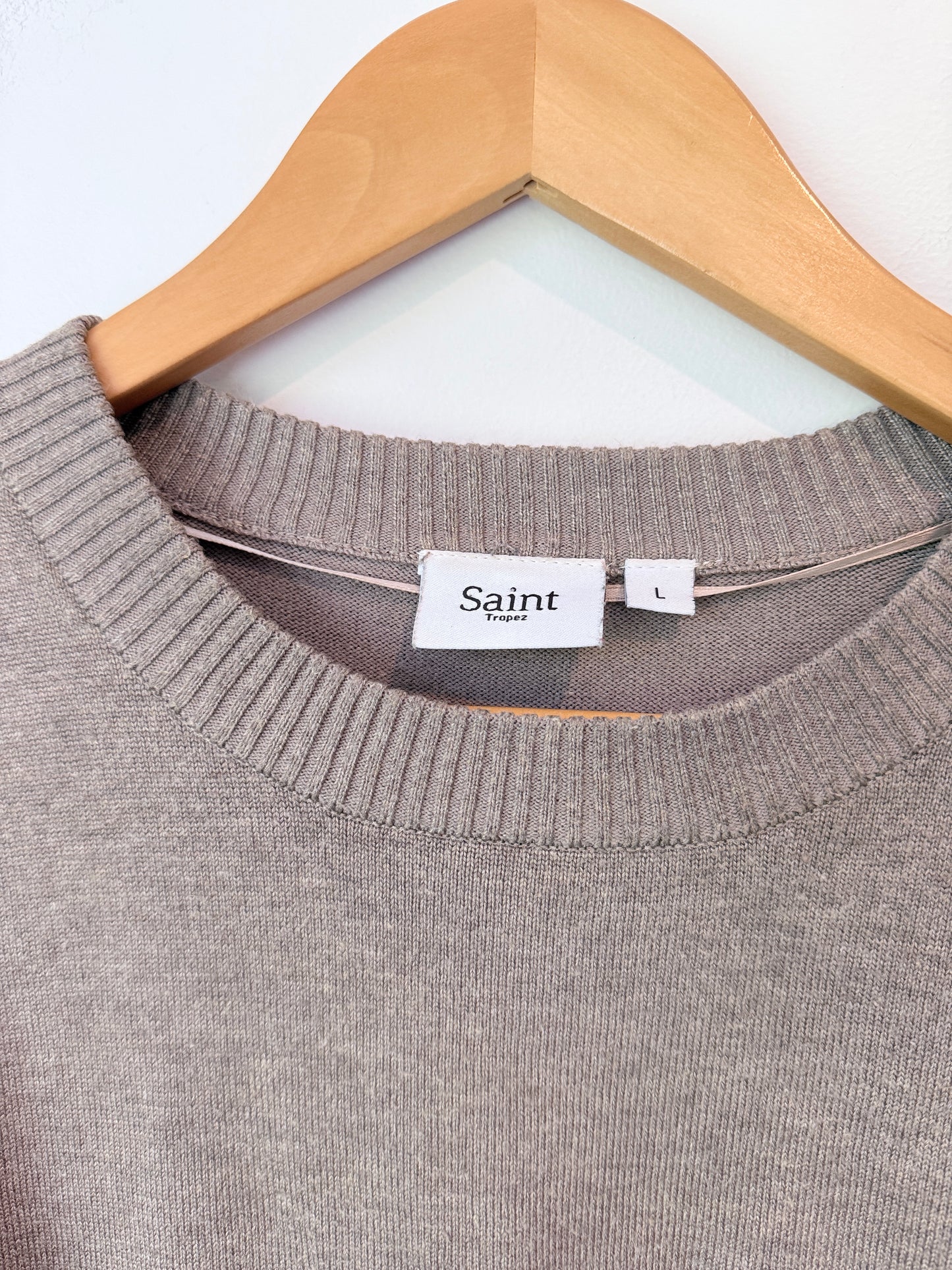 Saint Tropez Size L U/Arm to U/Arm 50cm Crewneck Sweater