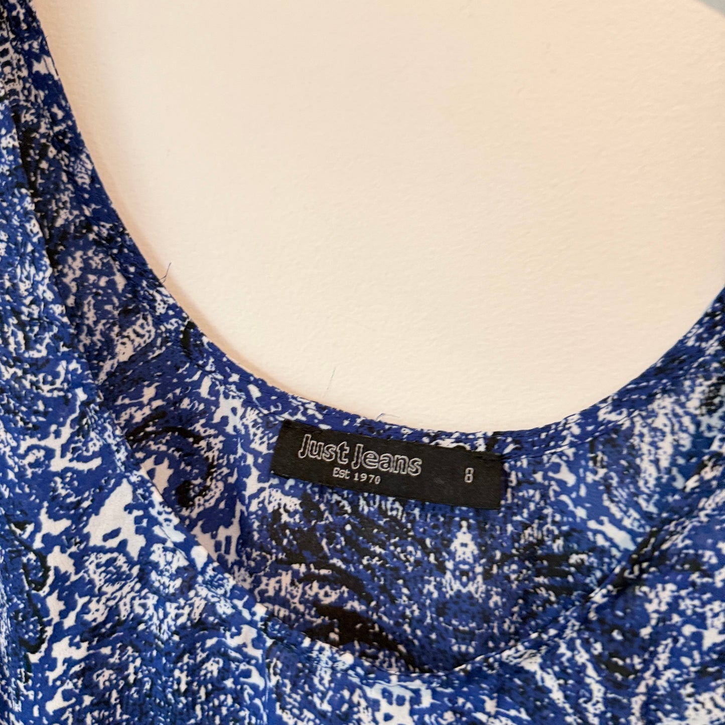 Just Jeans Size 8 Paisley Print Sleeveless Top