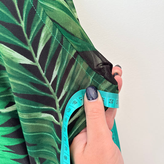 Brand Unknown U/Arm to U/Arm 52cm Leaf Print Dress