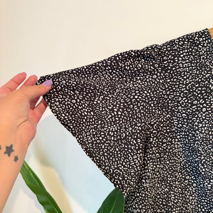 Emery Rose Size XL Patterned Top