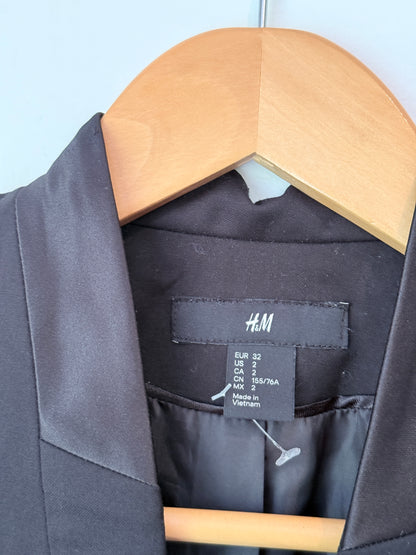 H & M Size 32 / 6 Cropped Blazer Jacket