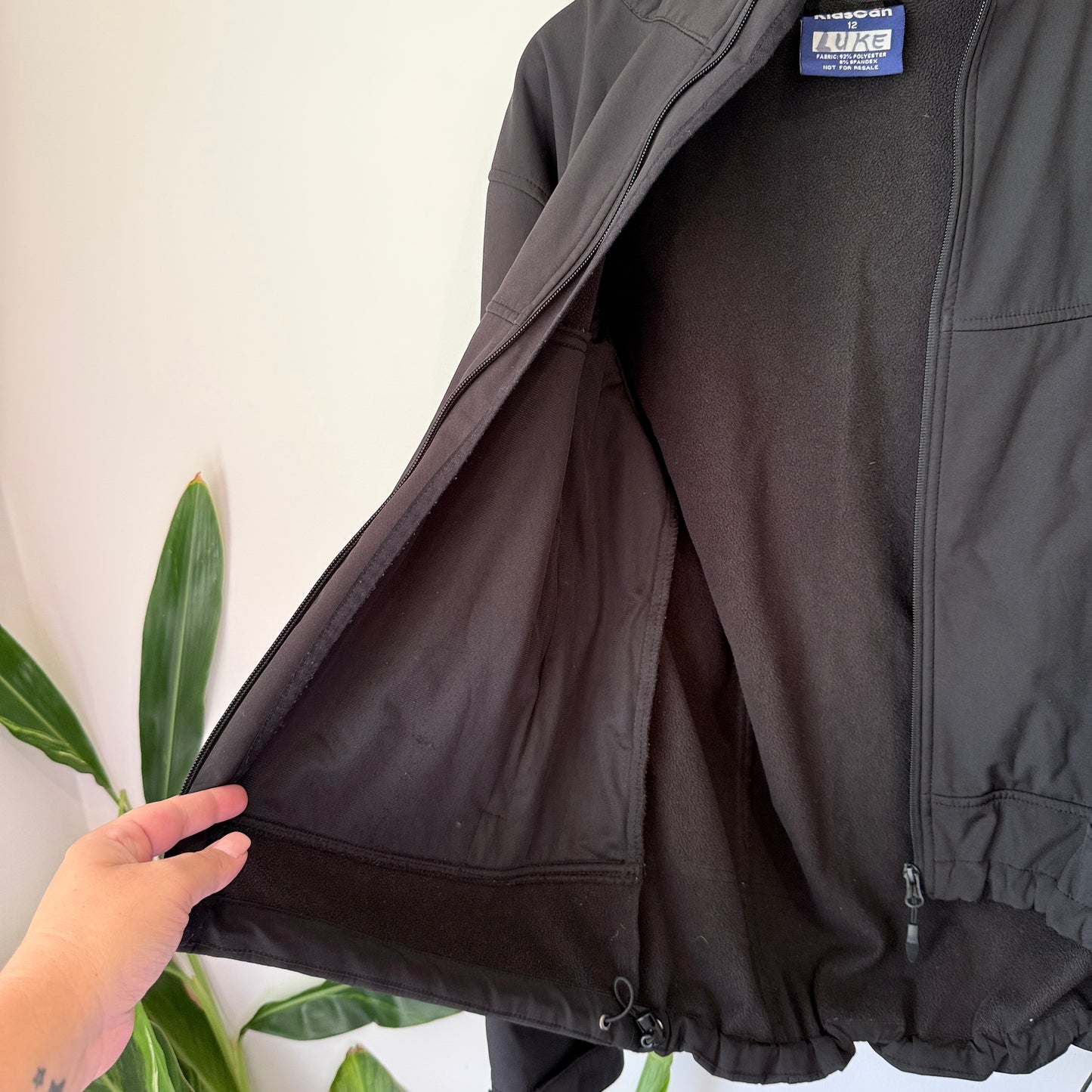 KidsCan Size 12 Black Softshell Jacket
