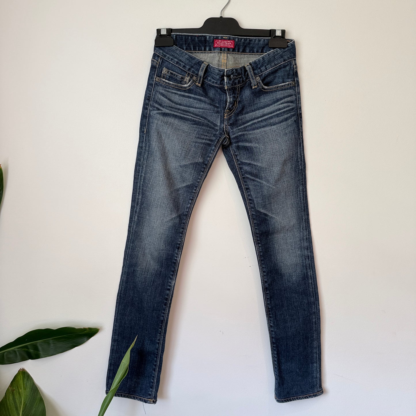 Moussy Vintage Size 24 Skinny Denim Jeans