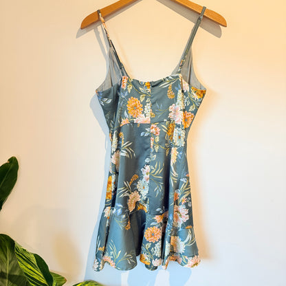 Rumor Size 8 Fleur Straps Midi Dress