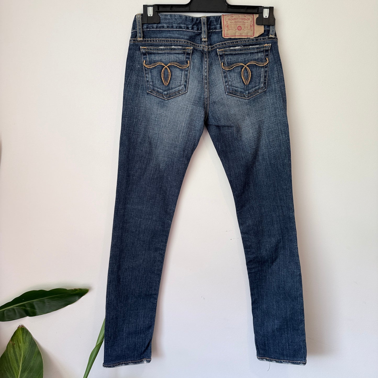 Moussy Vintage Size 24 Skinny Denim Jeans