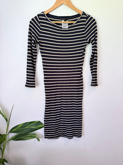 BCBG Maxazria Size M Striped Dress