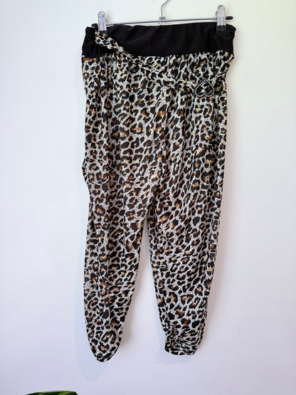Brand Unknown Waist 66cm Leopard Print Harem Pants