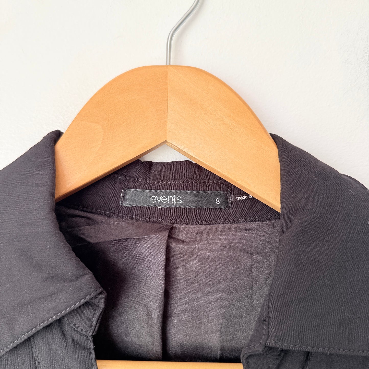 Events Size 8 Sleeveless Button-Front Mini Dress