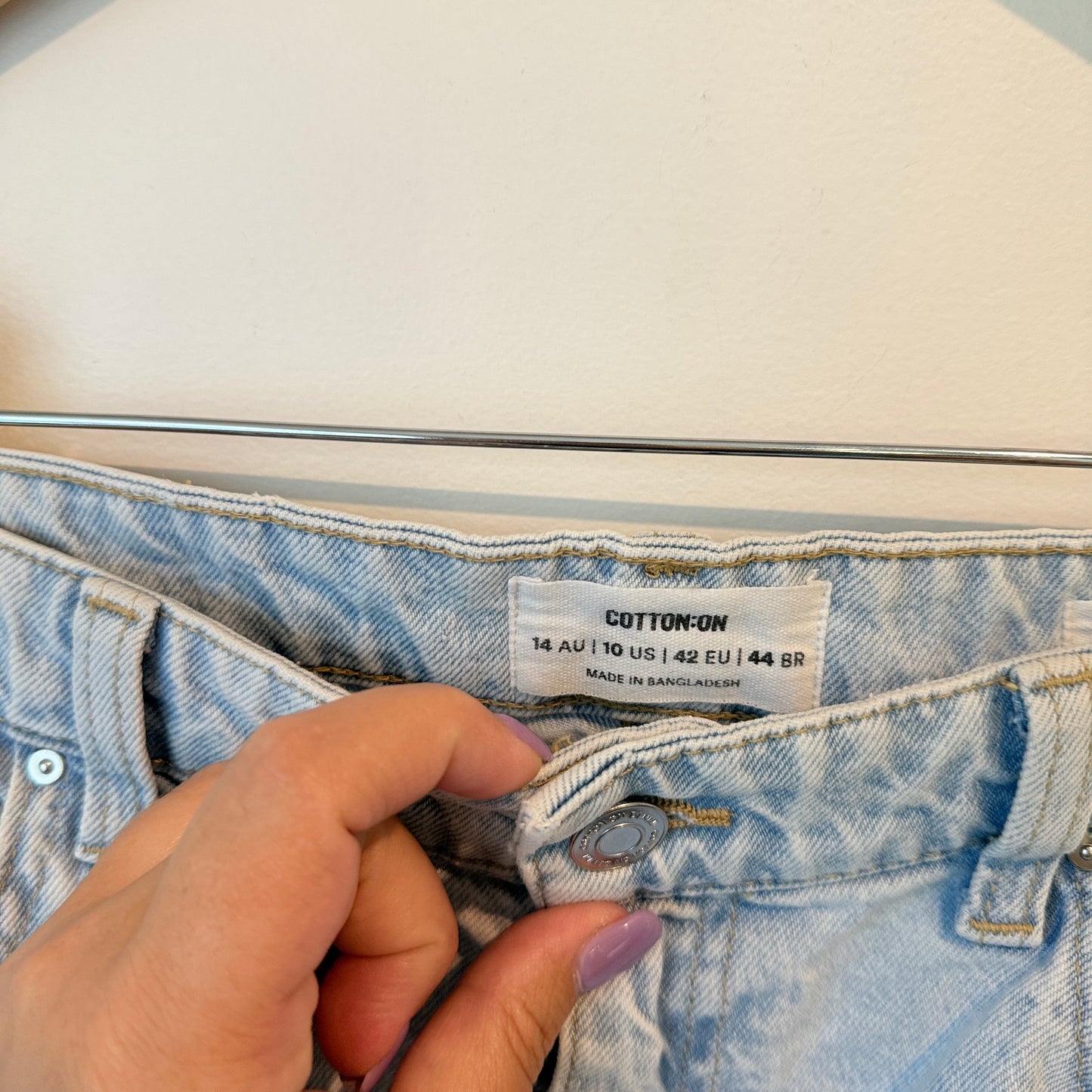 Cotton On High Rise Mom Denim Shorts Light Blue – Size 14