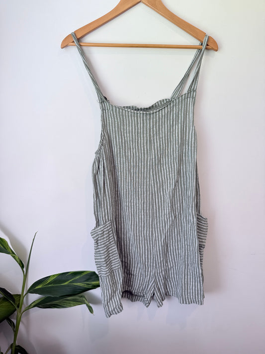 Brand Unknown Size U/Arm to U/Arm 42cm Striped Romper
