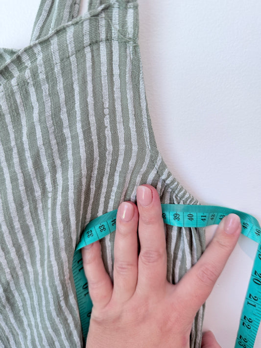Brand Unknown Size U/Arm to U/Arm 42cm Striped Romper