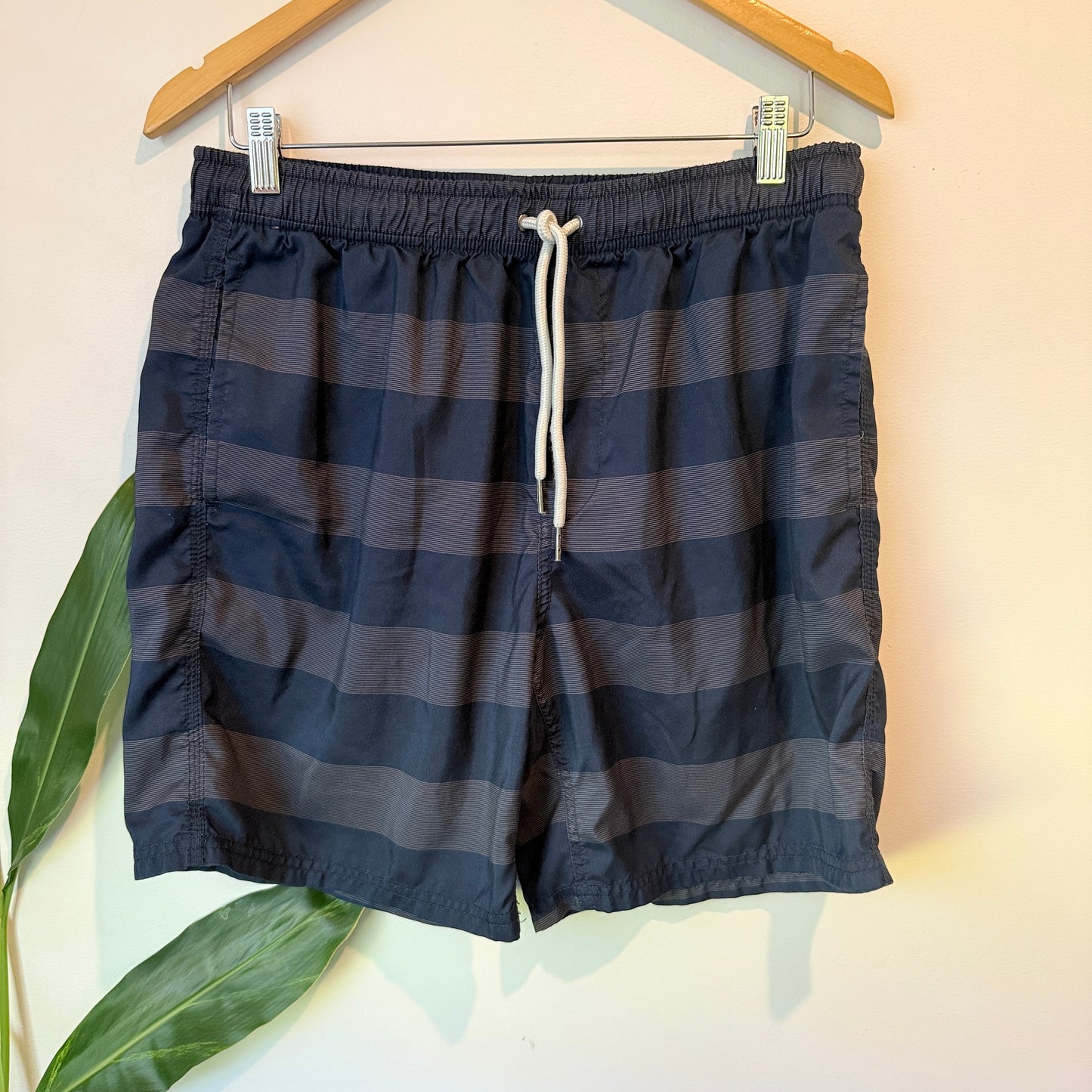 Anko Striped Board Shorts Navy – Size L