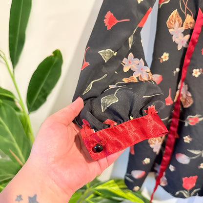 My Boyfriend's Studio Size 7 (47cm U/Arm) long-sleeved floral mini dress