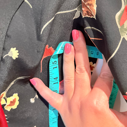 My Boyfriend's Studio Size 7 (47cm U/Arm) long-sleeved floral mini dress