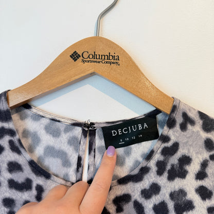 Decjuba Leopard Print Long Sleeve Dress – 8