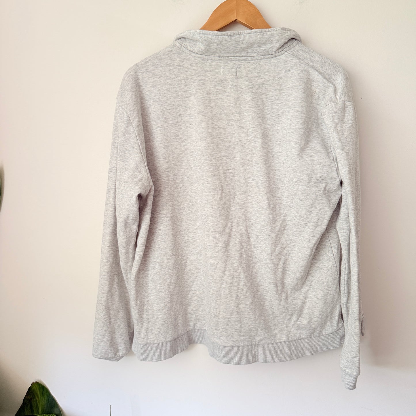 Cotton:On Size M Zip-Top Sweatshirt
