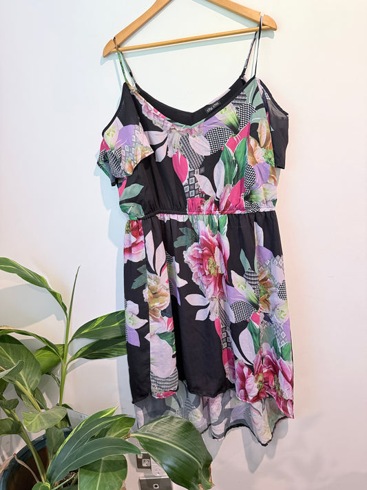 City Chic Size U/Arm to U/Arm 61cm Floral Print Dress