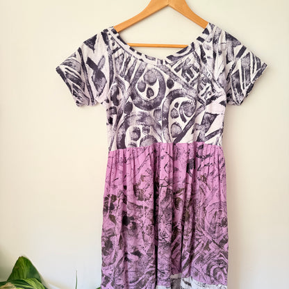 Brand Unknown U/Arm to U/Arm 48cm Batik-Style Maxi Dress