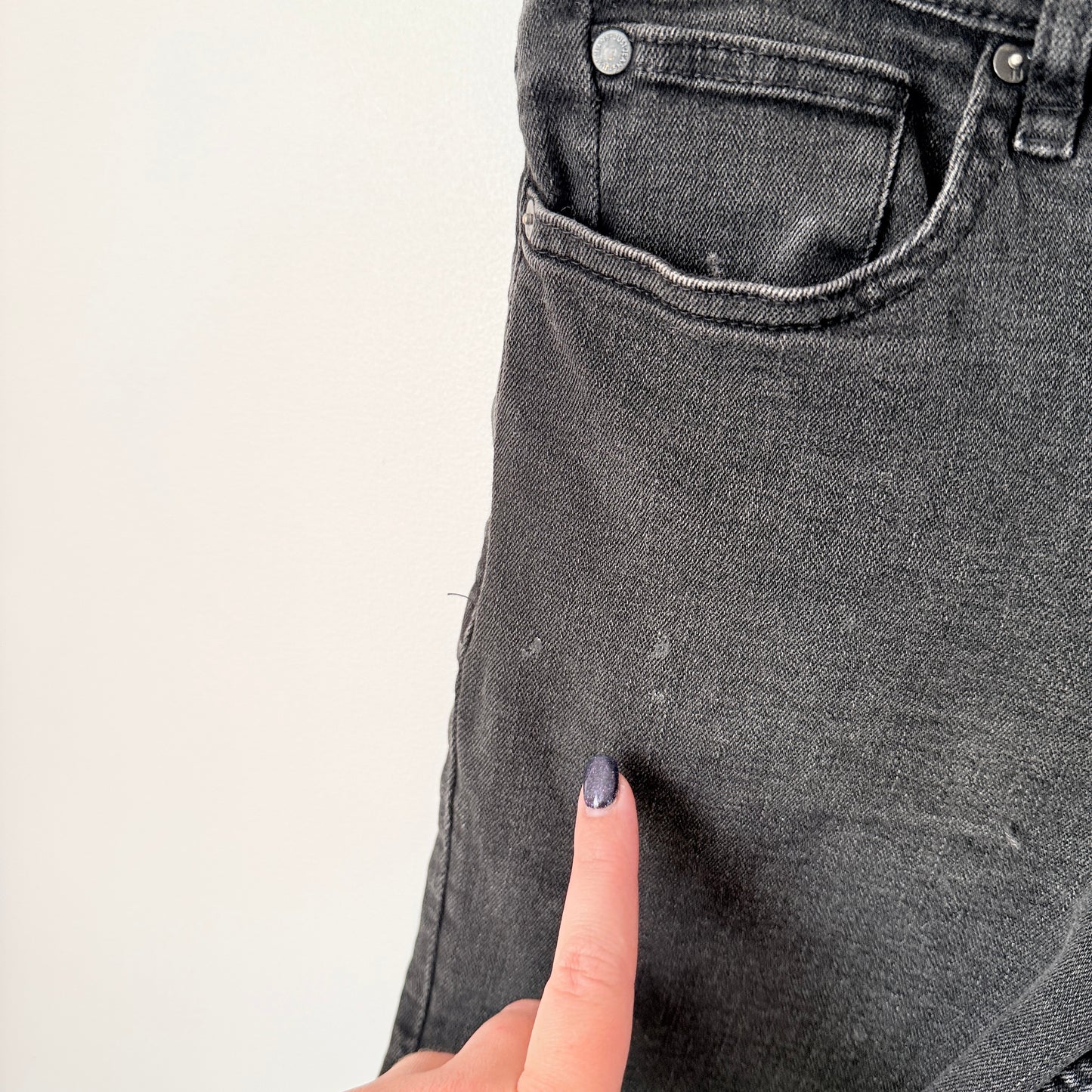 Just Jeans Size W 30 L 32 Distressed Cut Off Denim Shorts