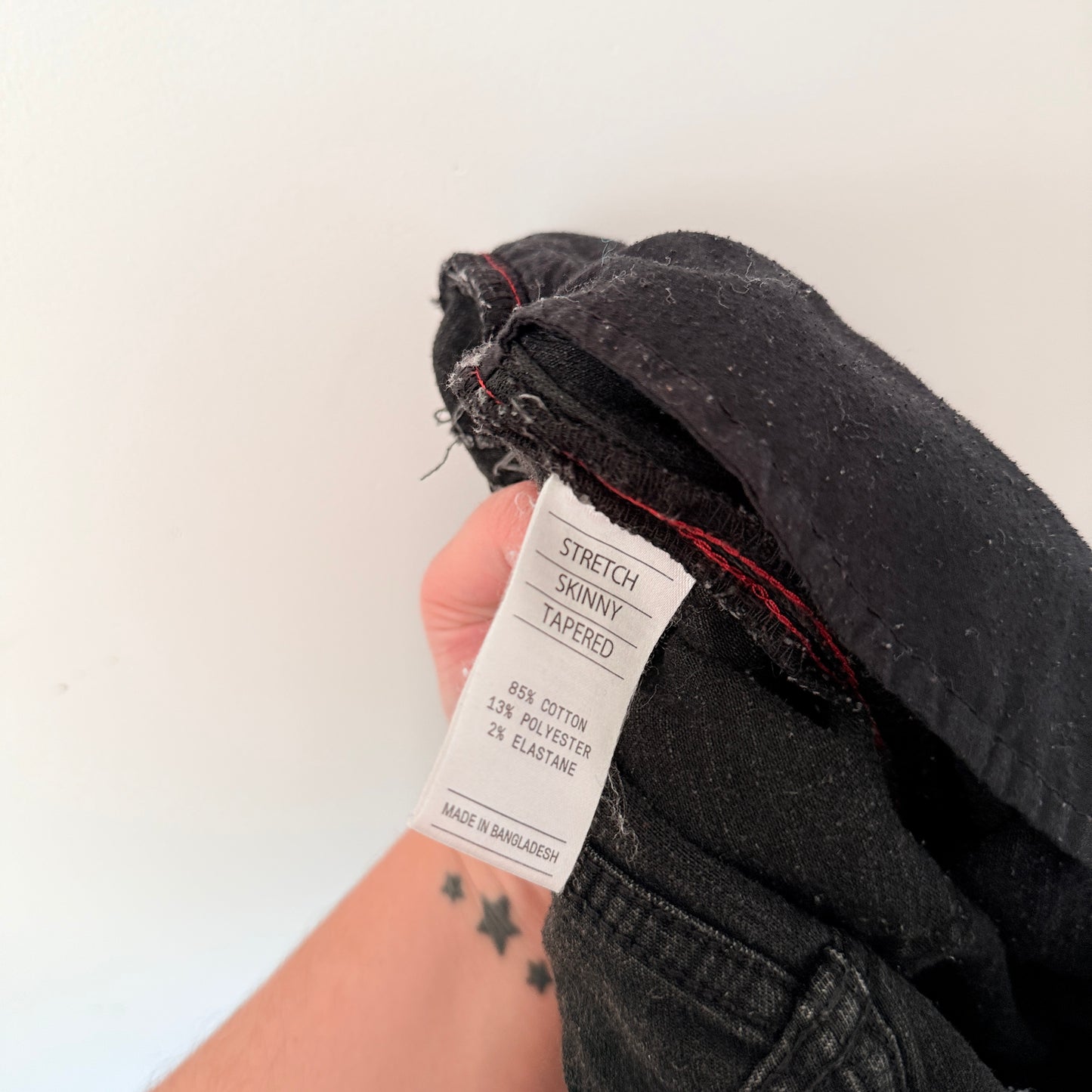 Just Jeans Size W 30 L 32 Distressed Cut Off Denim Shorts