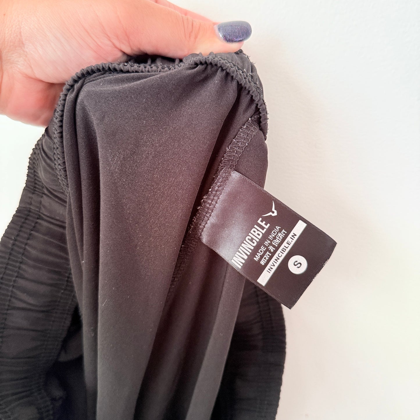 Invincible Size S Athletic Pants