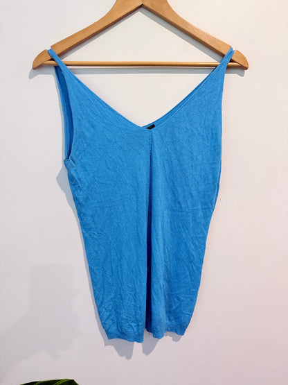 Stile Benetton Size U/Arm to U/Arm 40cm V-Neck Sleeveless Top