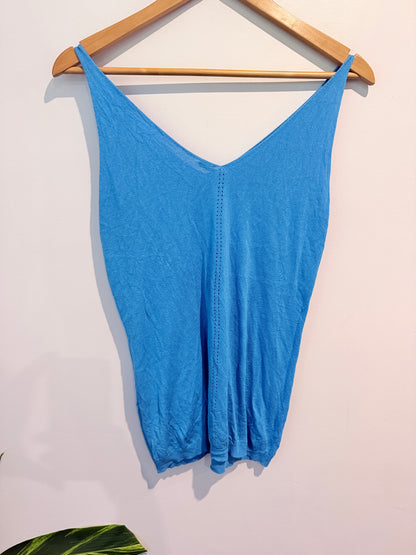 Stile Benetton Size U/Arm to U/Arm 40cm V-Neck Sleeveless Top