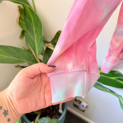 Scooby-Doo! Size Medium Tie-Dye Munchies Hoodie