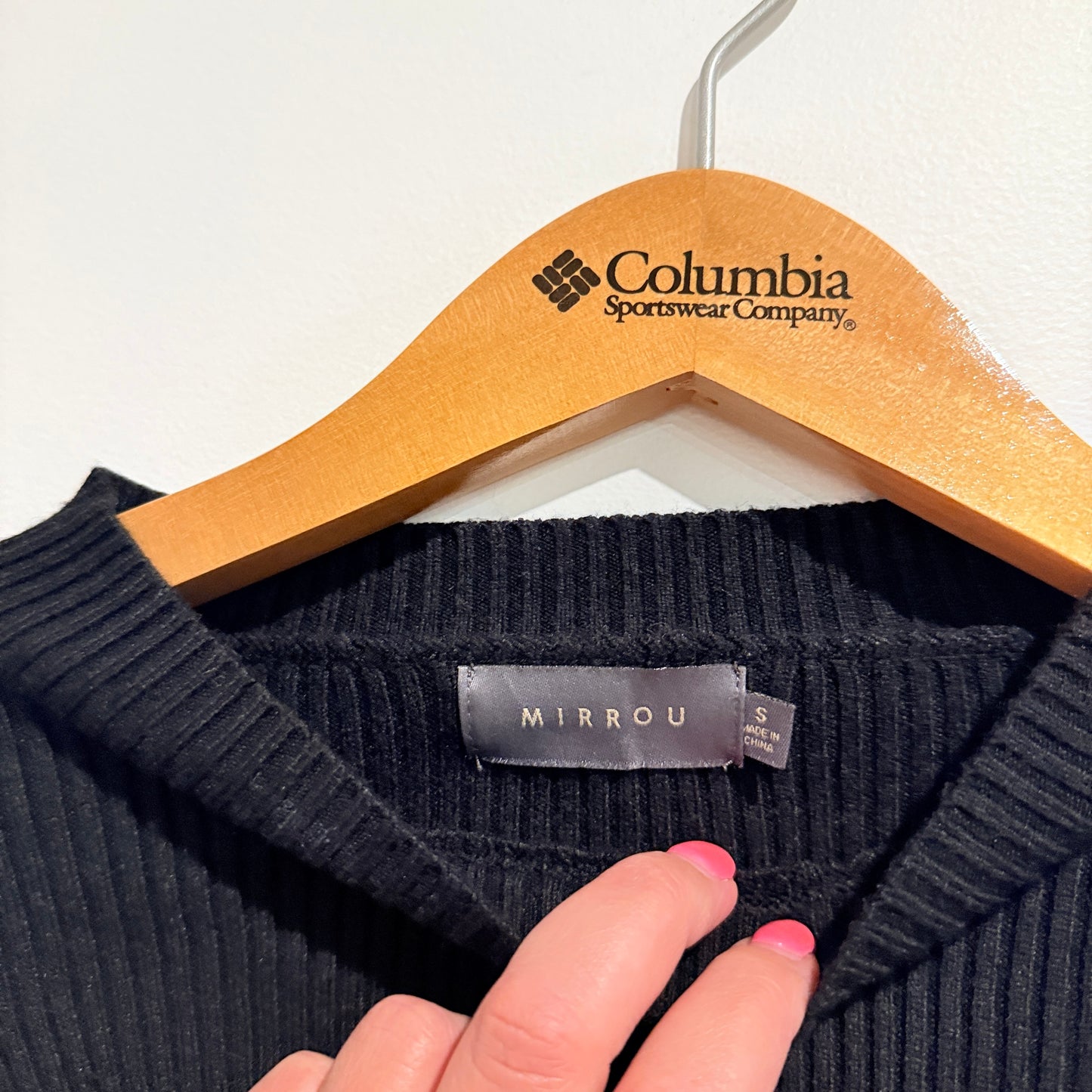 Mirrou Size S Black Ribbed Long-Sleeve Cut-Out Top