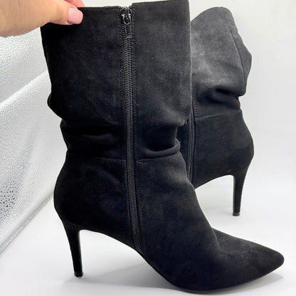 Novo Dekota Black Faux Suede Slouch Ankle Boots – Size 9
