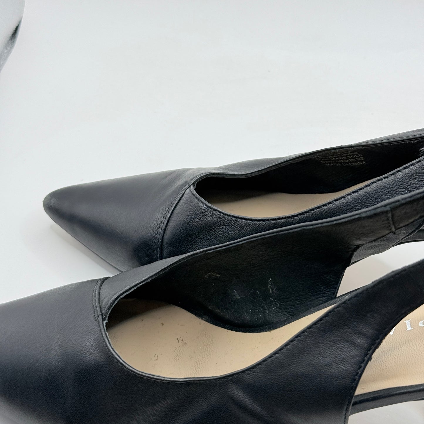 Mi Piaci Black Leather Cut-Out Pointed Toe Heels – Size 40