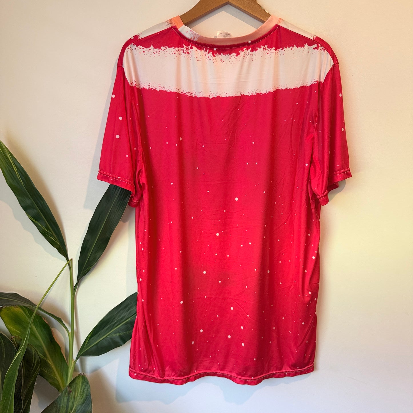 Novelty Sexy Santa Muscle Christmas T-Shirt Red - Size XXL