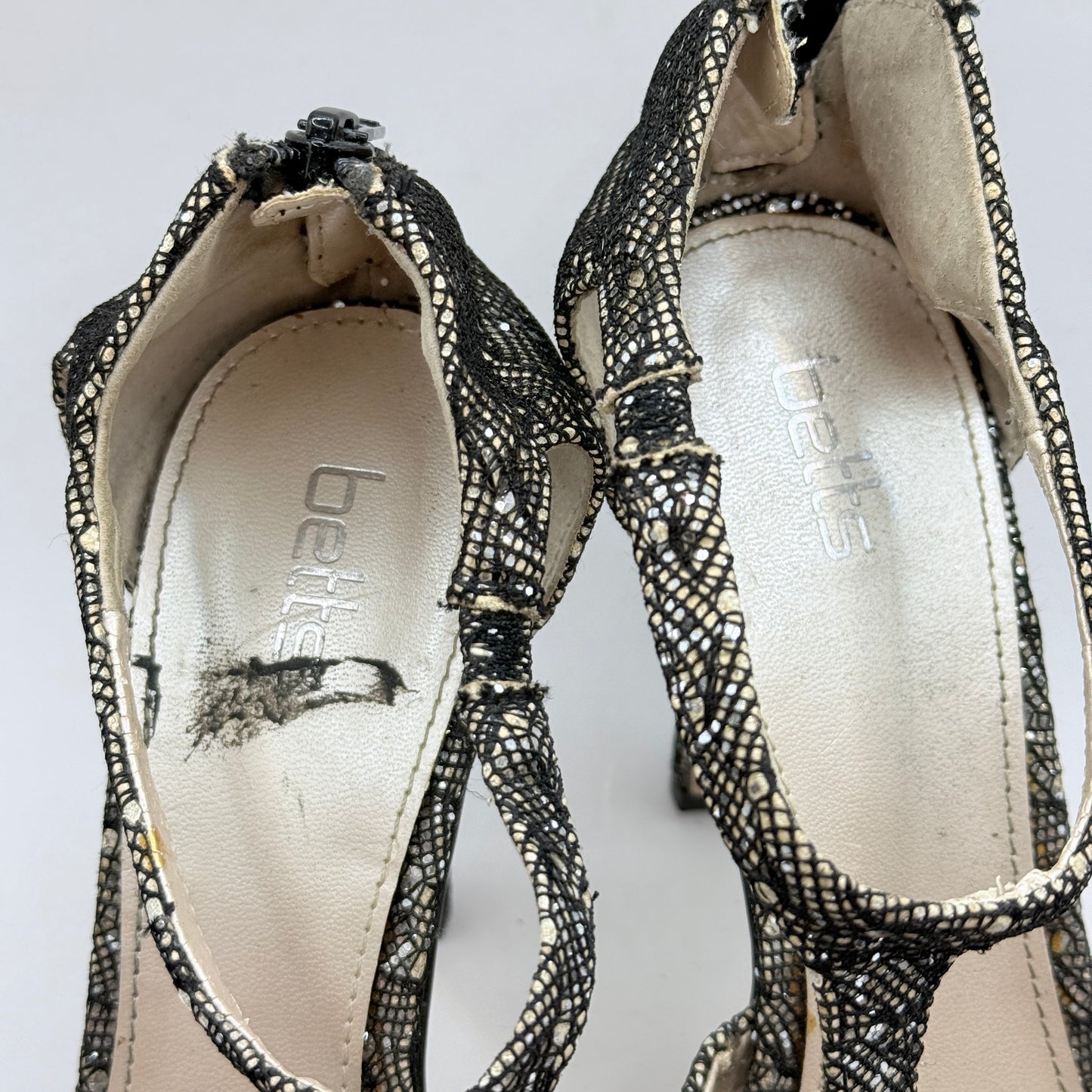 Betts Sadie Black & Silver Glitter T-Bar Heels – Size 9