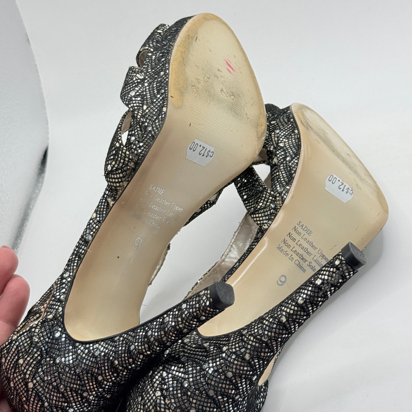 Betts Sadie Black & Silver Glitter T-Bar Heels – Size 9